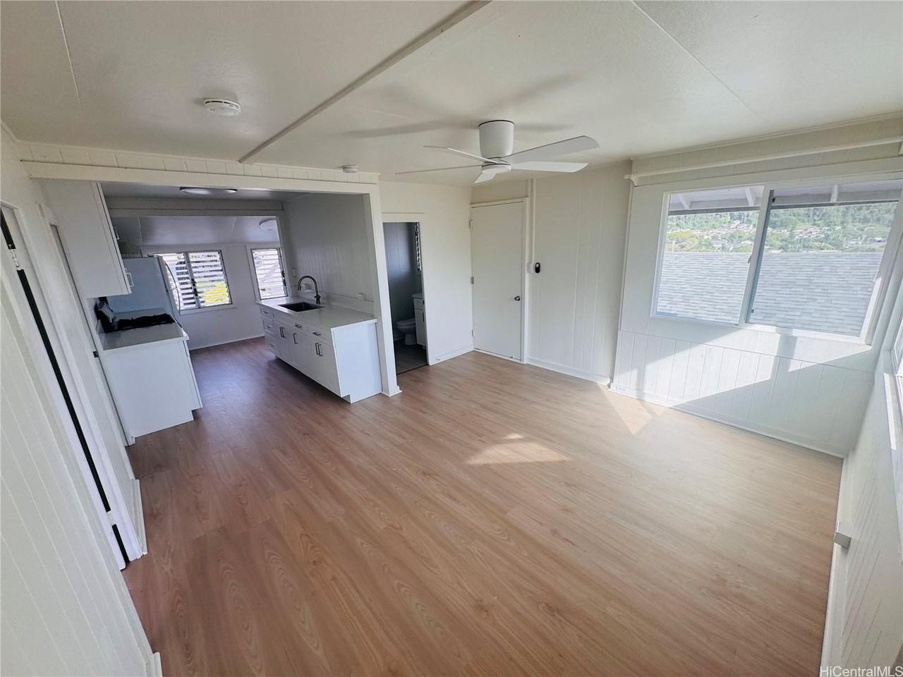 2664 Waolani Ave #C - Photo 3 of 19
