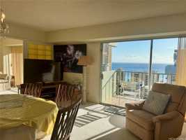 featured image of 2440 Kuhio Ave #2106