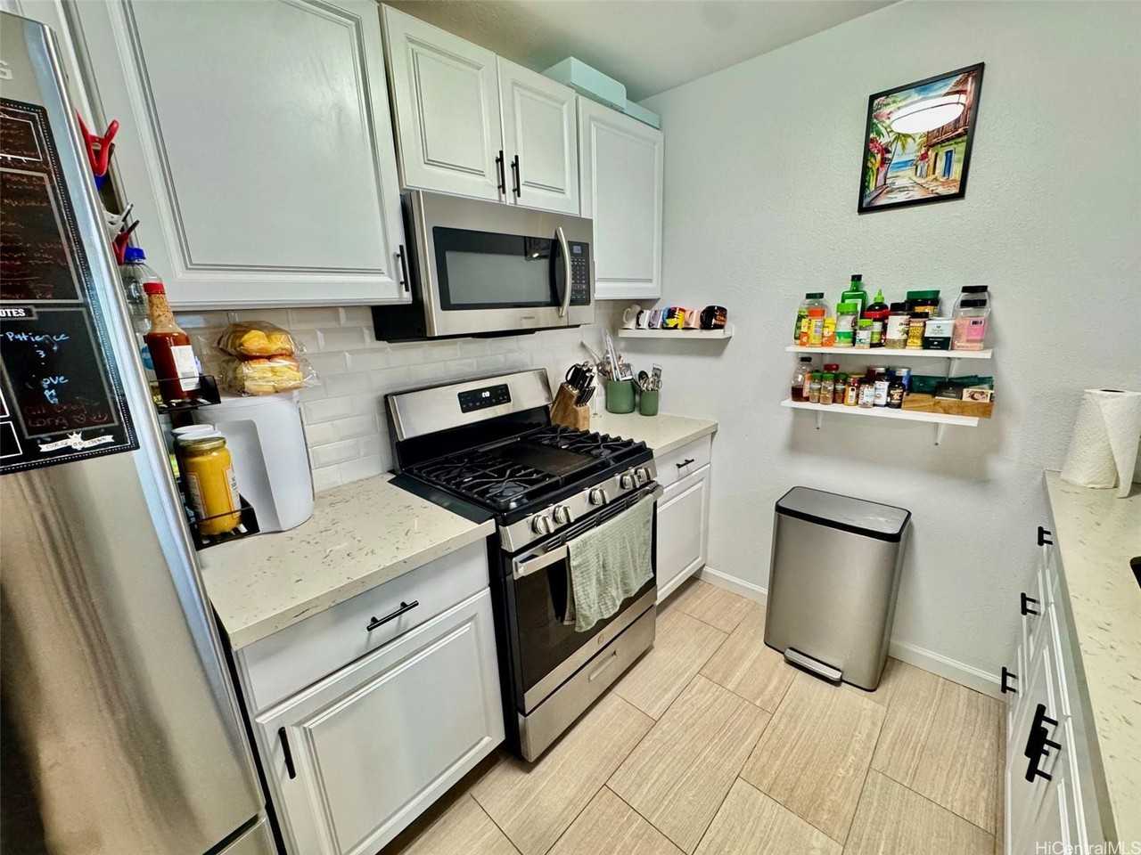 91-1010 Makaaloa St #4G - Photo 4 of 19