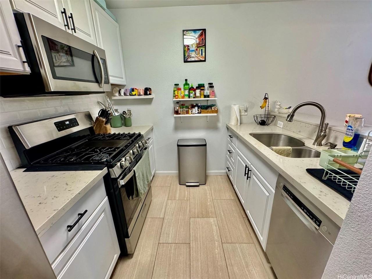 91-1010 Makaaloa St #4G - Photo 5 of 19
