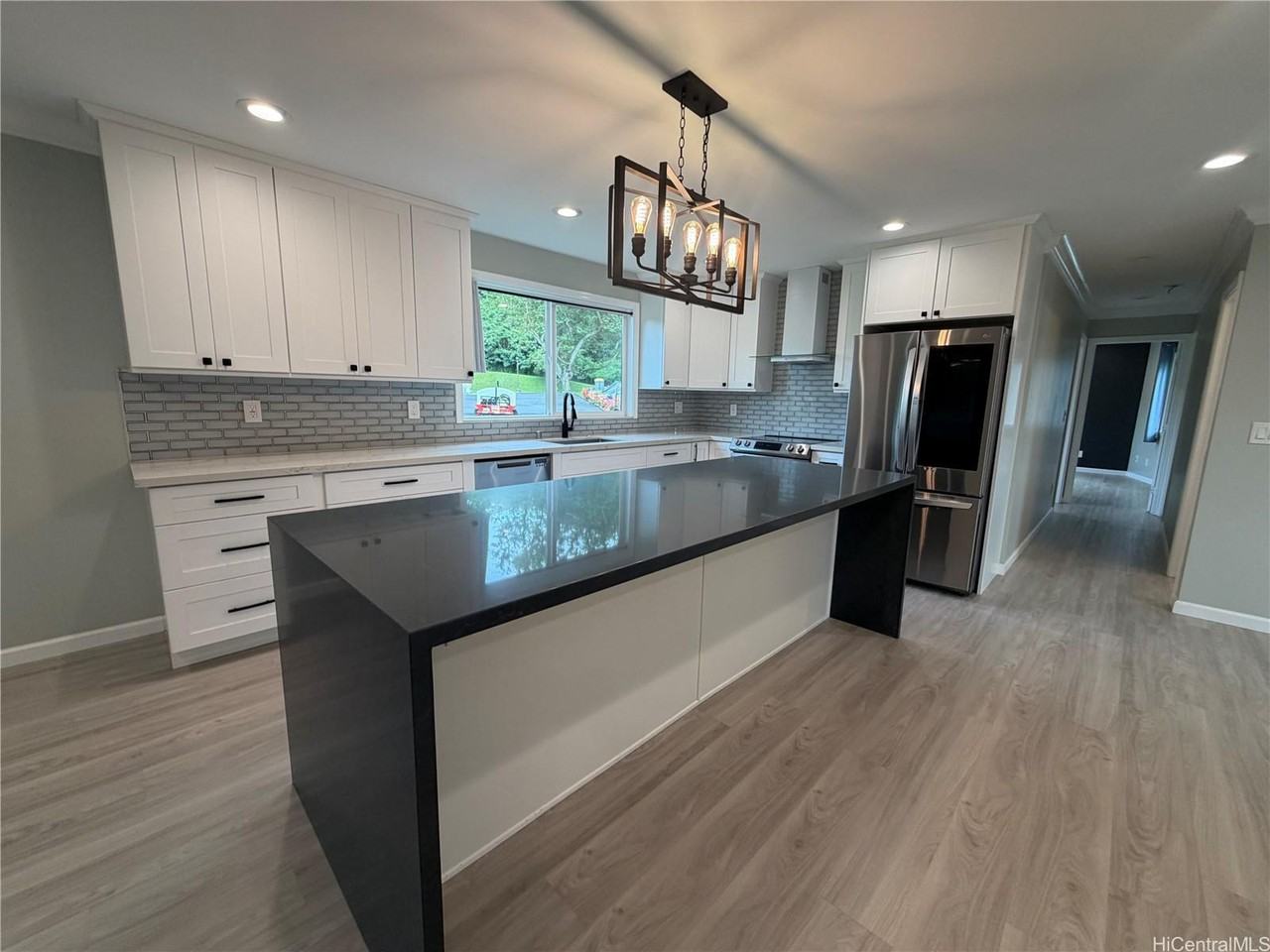 1480 Keolu Dr #A - Photo 3 of 19