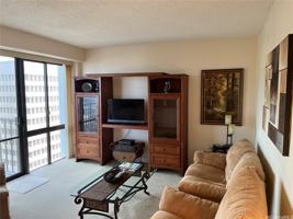 featured image of 225 Queen St #26C