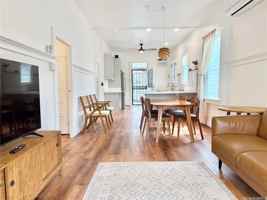 featured image of 225 Auwaiolimu St