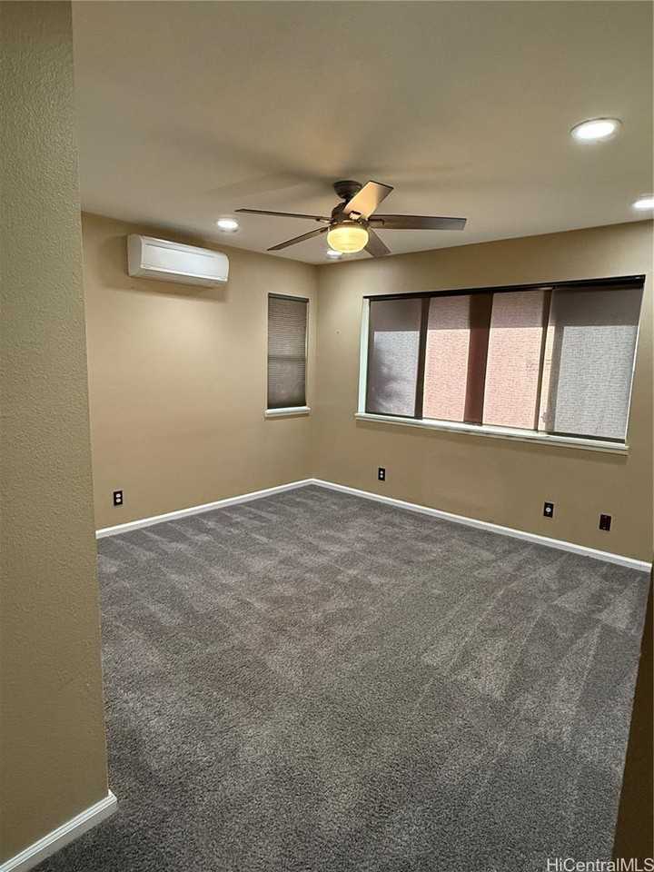 91-1054 Pakaweli St - Photo 5 of 10