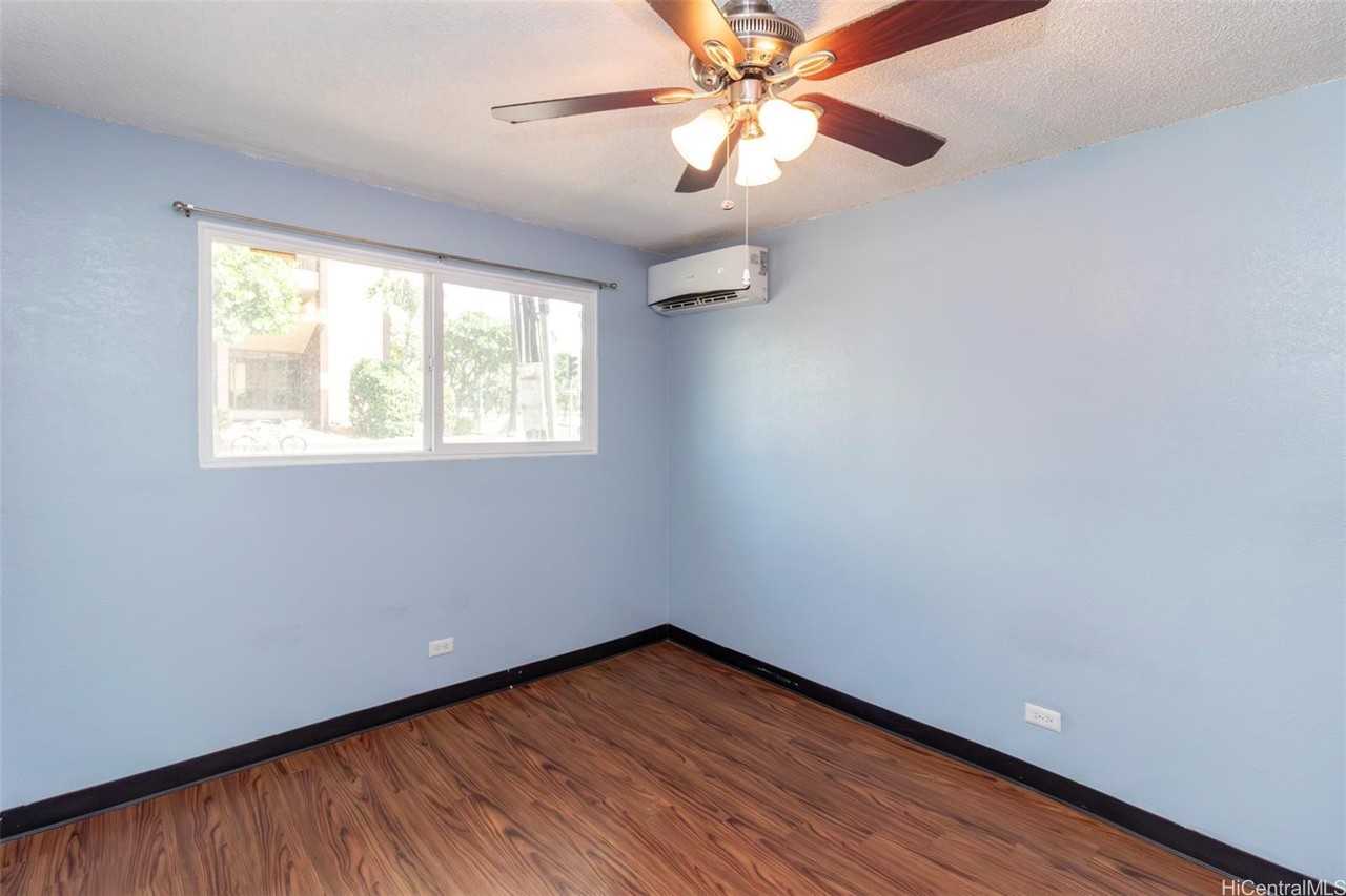 2503 Ala Wai Blvd #C - Photo 4 of 5