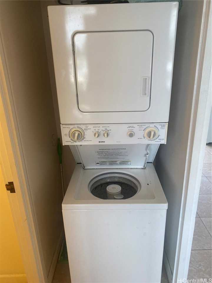 1709 S Beretania St #3A - Photo 7 of 16