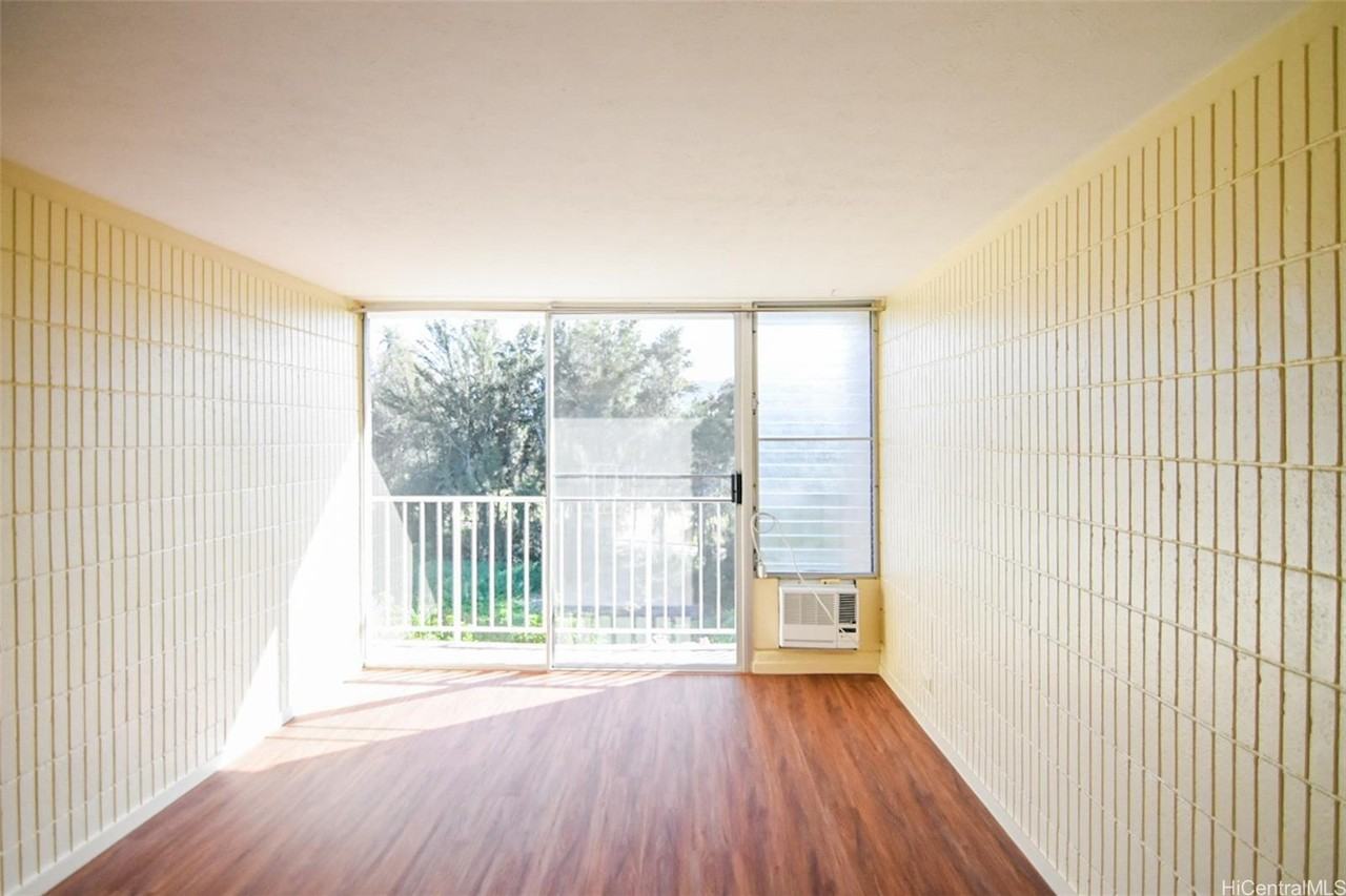 5085 Likini St #B309 - Photo 4 of 17