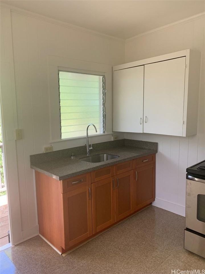 87-1174 Hakimo Rd - Photo 3 of 15