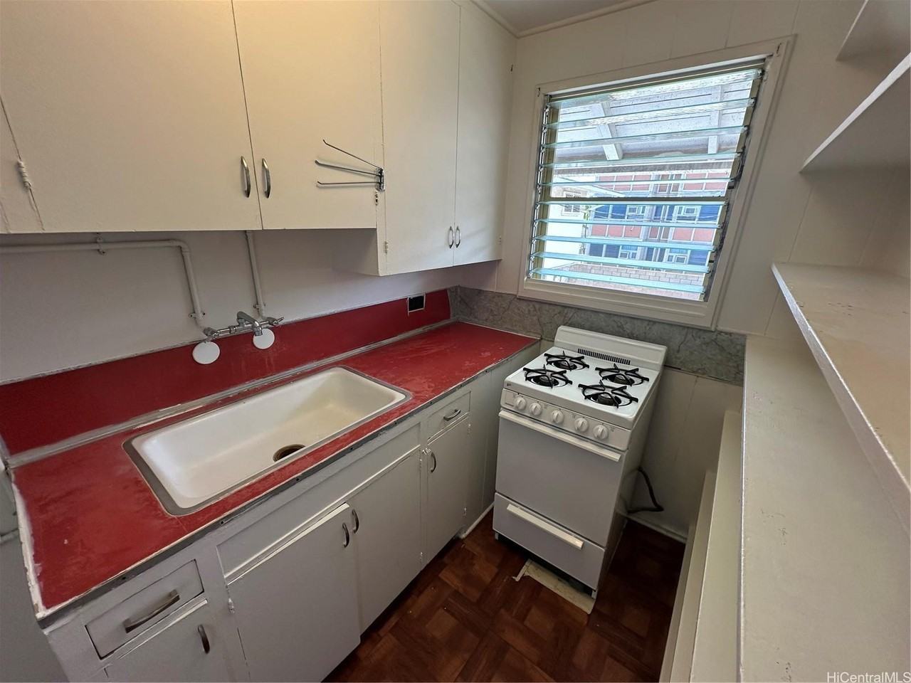 2956 Varsity Cir - Photo 3 of 6