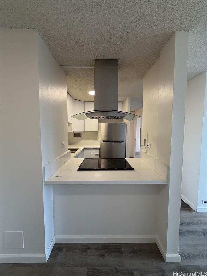 1535 Pensacola St #208 - Photo 2 of 15