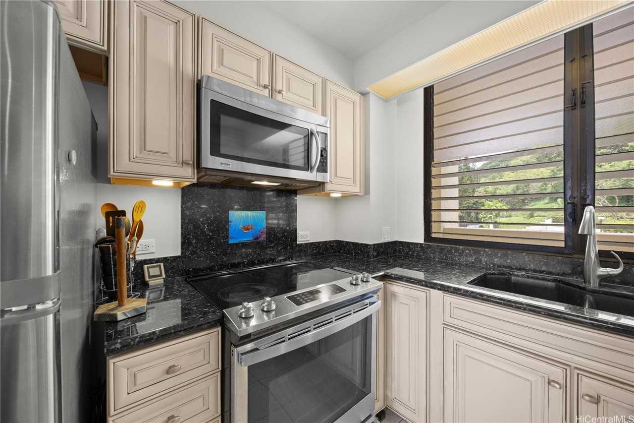 6770 Hawaii Kai Dr Hawaii Kai Dr - Photo 5 of 19