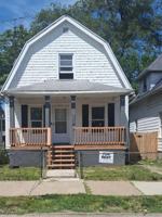 featured image of 642 Berry St