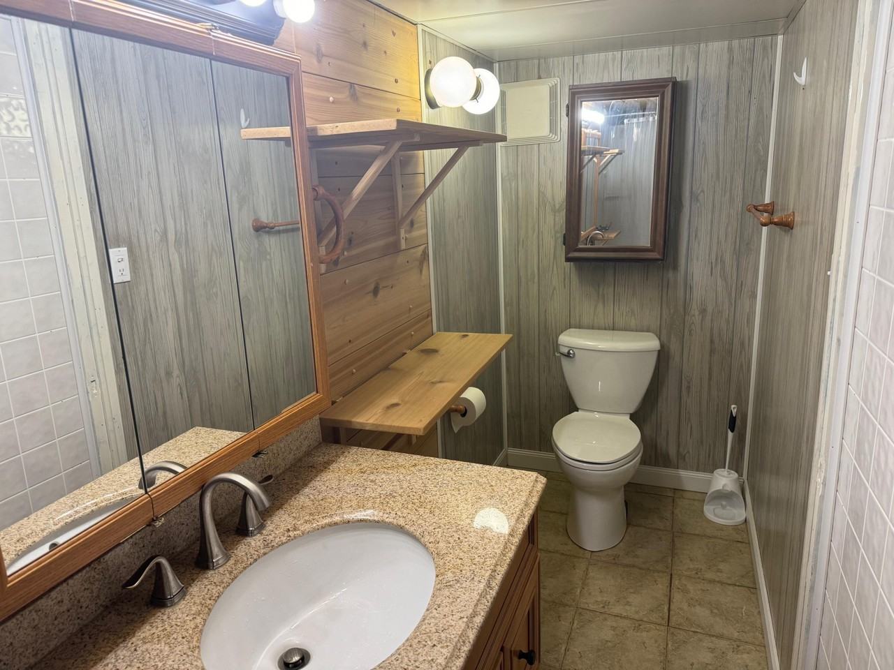 8334 Columbia Ave - Photo 7 of 17