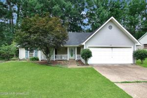 featured image of 114 Trace Ridge Dr