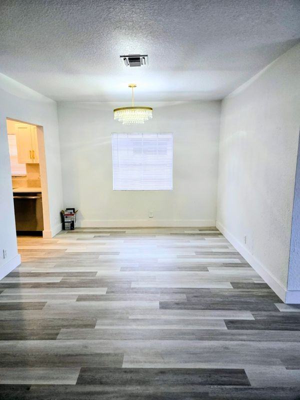 612 Nw 6th Ave - Photo 4 of 22