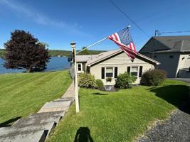 featured image of 622 E Lake Rd