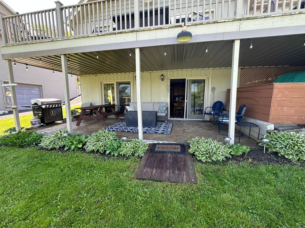 622 E Lake Rd - Photo 2 of 21
