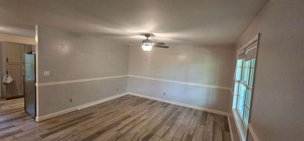 7273 Rockmart Hwy - Photo 2 of 11