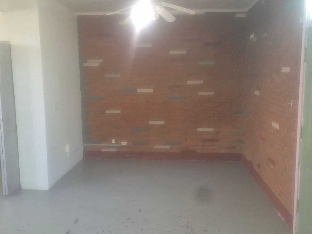 514 10th St Sw - Photo 3 of 11