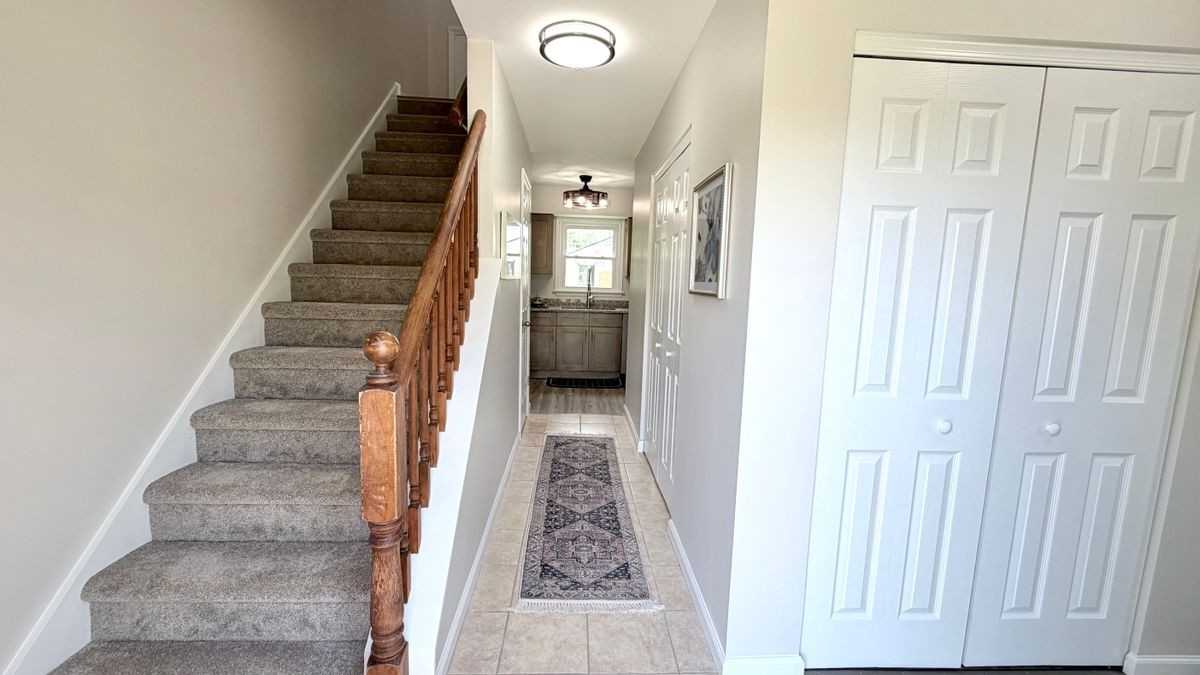 510 Hamilton St - Photo 4 of 31