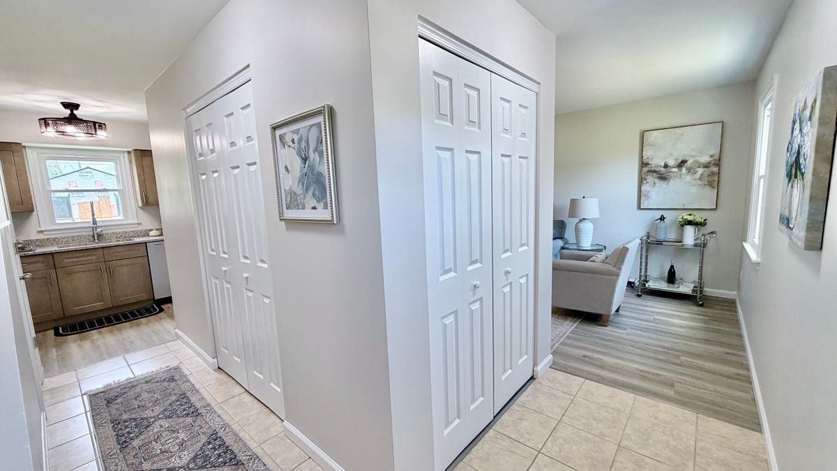 510 Hamilton St - Photo 5 of 31