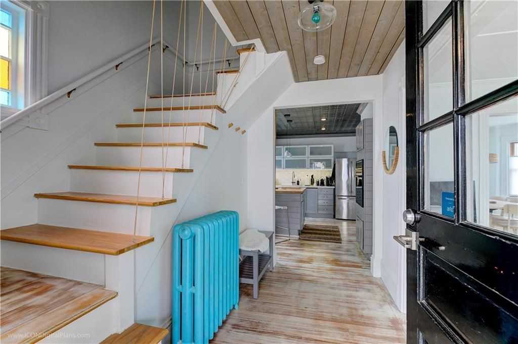 19 Congdon Ave - Photo 2 of 26