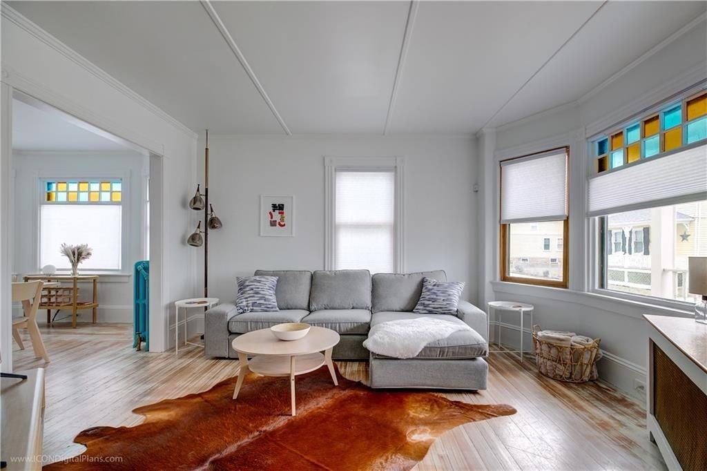 19 Congdon Ave - Photo 4 of 26