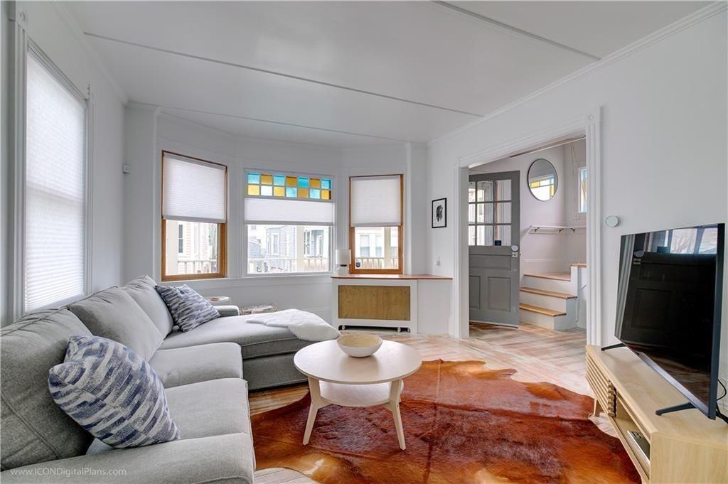 19 Congdon Ave - Photo 6 of 26