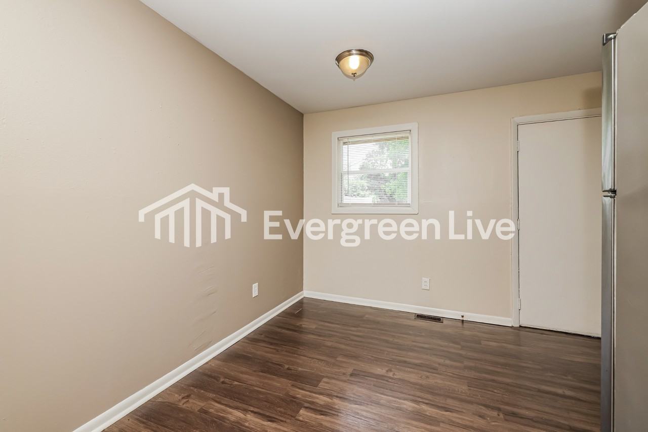 5090 Altrim Rd - Photo 7 of 15