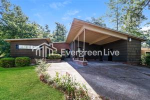 featured image of 4044 Berkley Dr