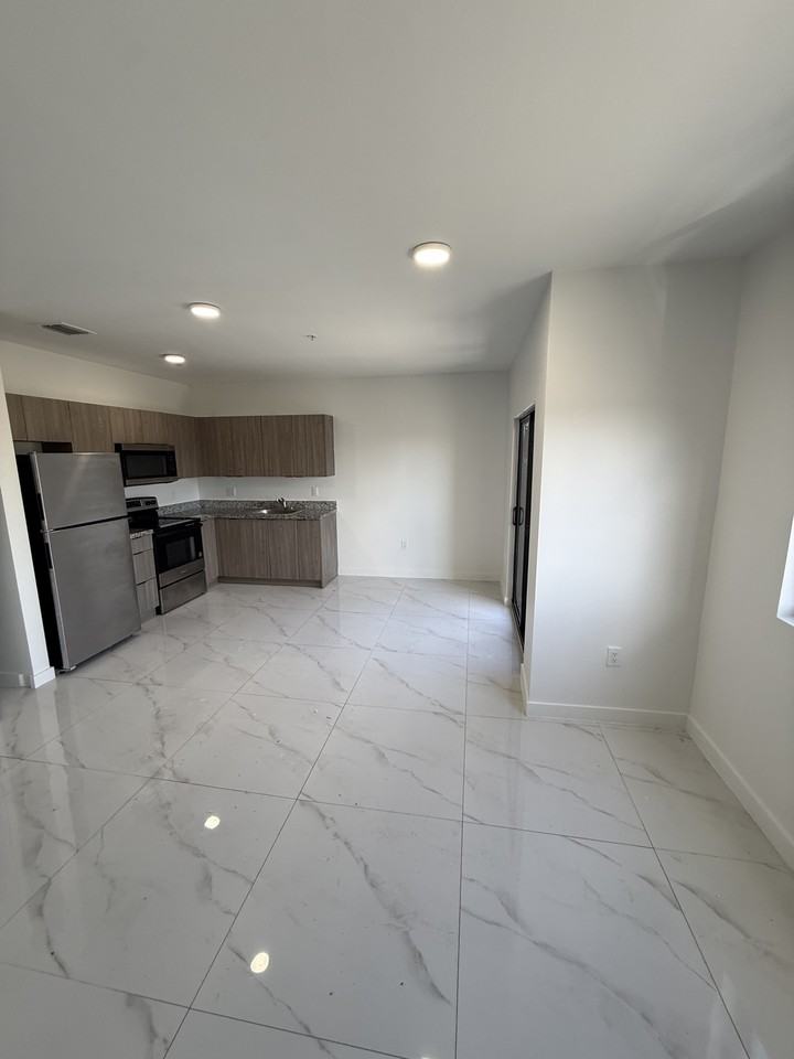 7596 W 4th Ave #B - Photo 2 of 12