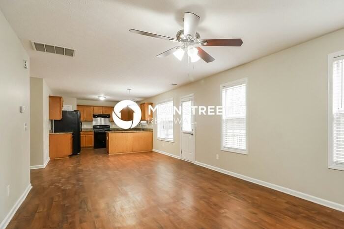 2068 Pittston Farm Rd - Photo 6 of 17