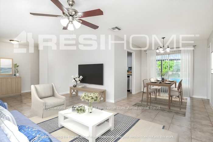 7226 Pleasant Dr - Photo 4 of 18