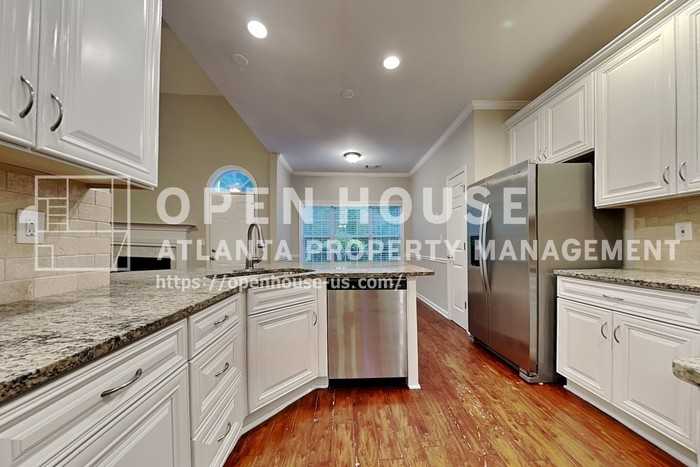 1480 Princeton View Ct - Photo 7 of 21