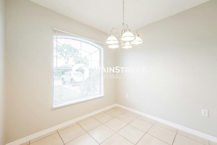 3113 71st St W - Photo 4 of 16
