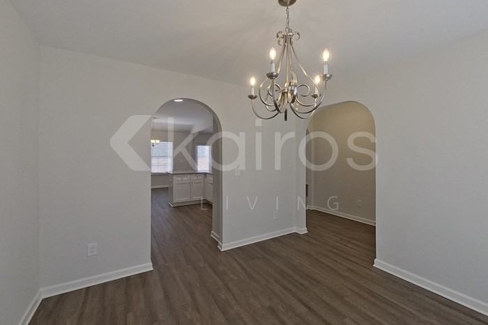 1883 Landing Pl - Photo 4 of 25