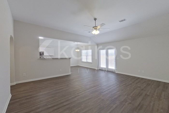 1883 Landing Pl - Photo 7 of 25