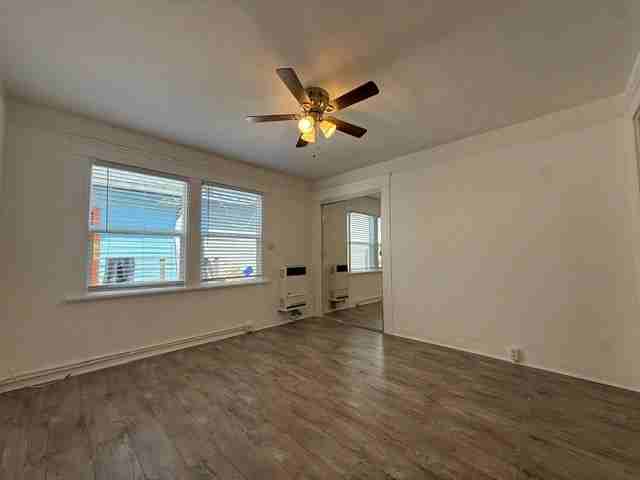 26 Westminister Avenue, - Photo 3 of 50