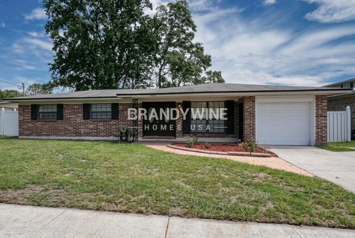 6623 Kinlock Dr W - Photo 2 of 22
