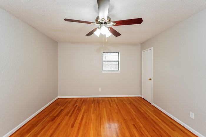 4390 Stone Ridge Cir - Photo 7 of 12