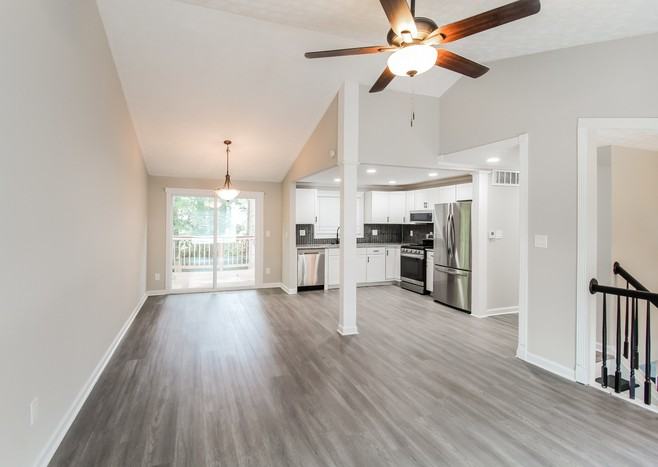 6158 Raintree Bnd - Photo 3 of 15