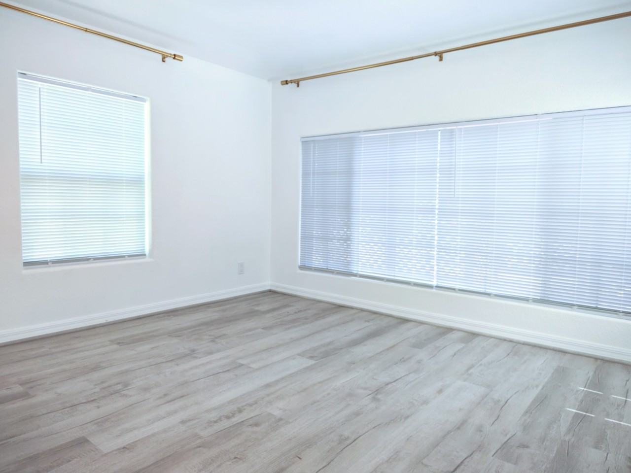 331 Woodland Ave - Photo 2 of 18