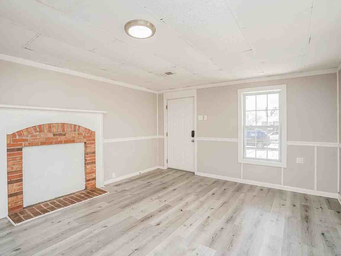 6032 County Oak Rd #NA - Photo 5 of 5