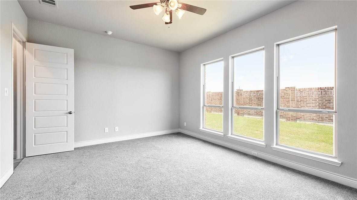 1730 Holmwood Dr #NA - Photo 6 of 22