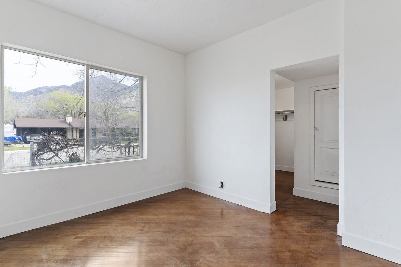 678 N 100 E #NA - Photo 3 of 19