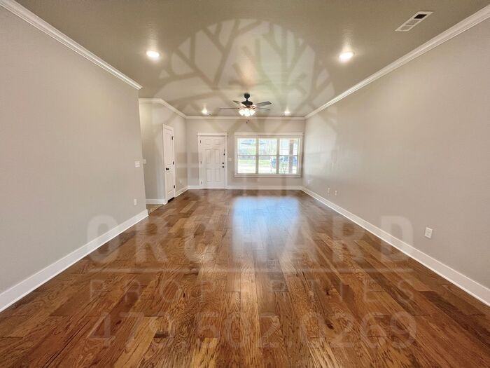 528 Bradford Dr #B - Photo 3 of 22