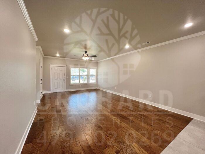528 Bradford Dr #B - Photo 5 of 22