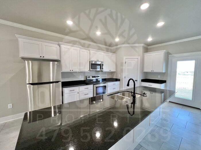 528 Bradford Dr #B - Photo 7 of 22