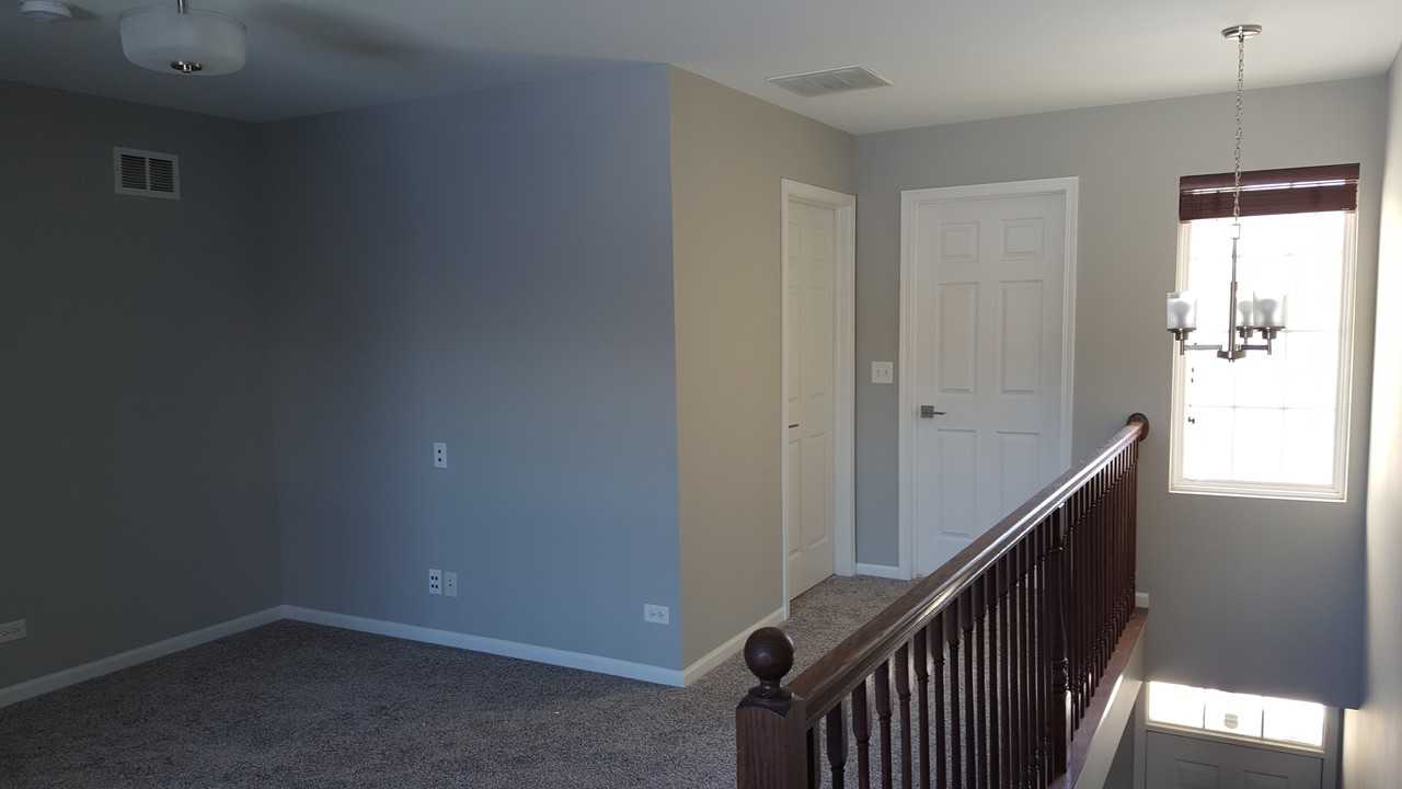 558 Gunnison Ct #558 - Photo 3 of 17