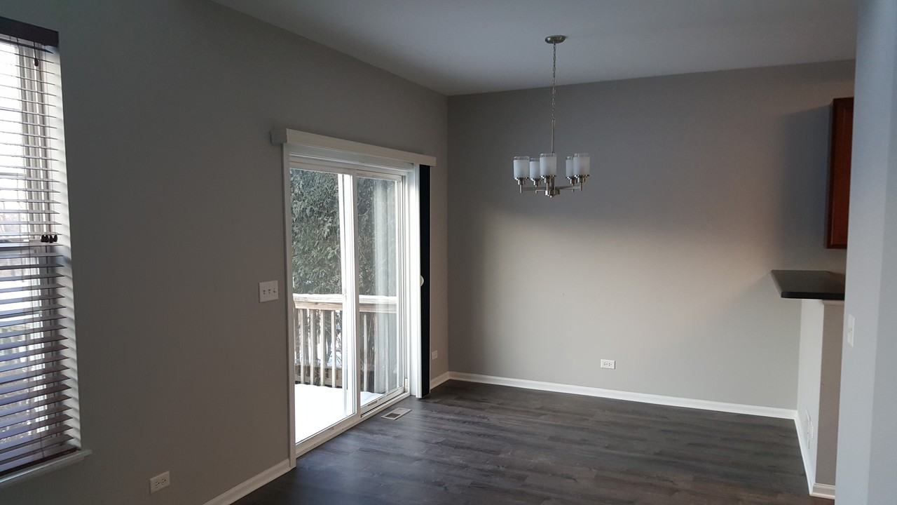 558 Gunnison Ct #558 - Photo 4 of 17